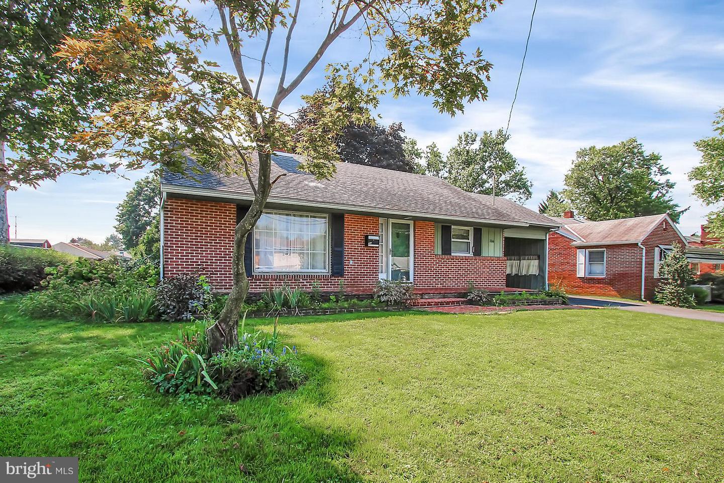 1866 Scotland Ave, Chambersburg, PA 17201 MLS 1002334178 Coldwell