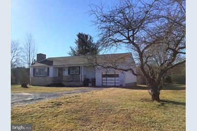 2080 Old Harrisburg Rd Gettysburg Pa 17325 Mls Paad105134