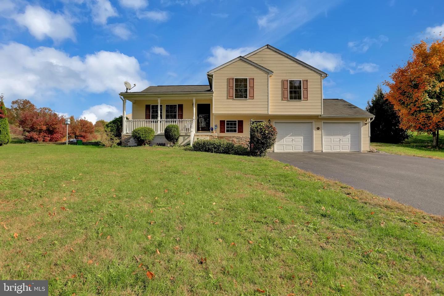 15 P and Q Rd, Biglerville, PA 17307 MLS PAAD109230 Coldwell Banker