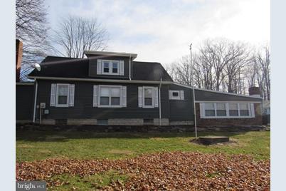295 Pine Grove Rd Hanover Pa 17331 Mls Paad110624 Coldwell Banker
