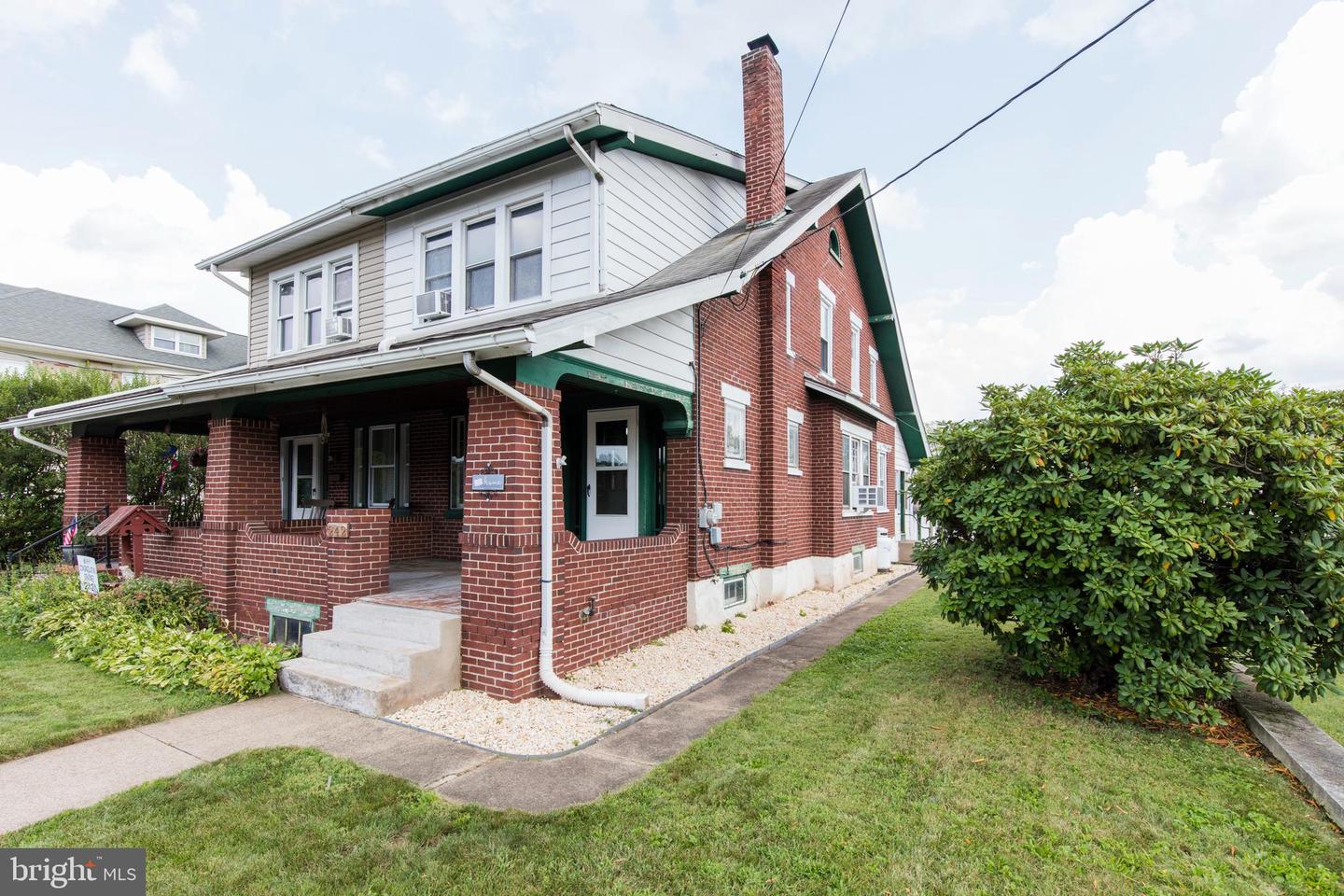 242 N Washington St, Boyertown, PA 19512 MLS PABK2003072 Coldwell