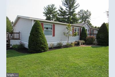 12 Standish Ln Hereford Pa 18056 Mls Pabk2004598 Coldwell Banker