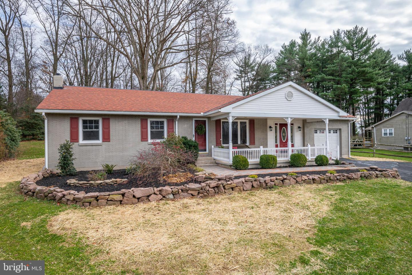 4466 N Twin Valley Rd, PA 19543 MLS PABK2007608