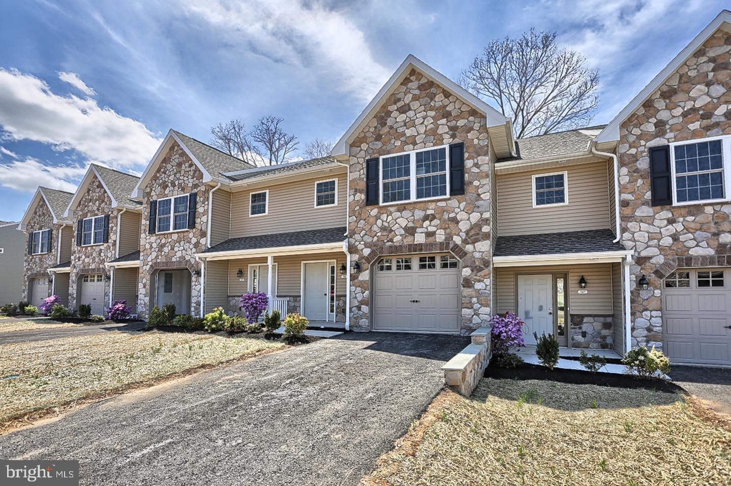 329 Melbourne Ln, Mechanicsburg, PA 17055 MLS PACB113234 Coldwell