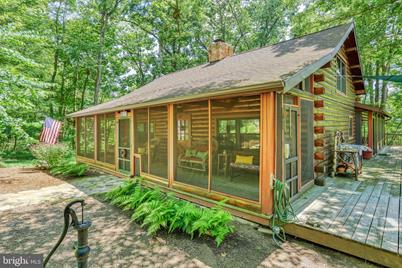 73 Sunnyside Dr Carlisle Pa 17015 Mls Pacb115868 Coldwell Banker