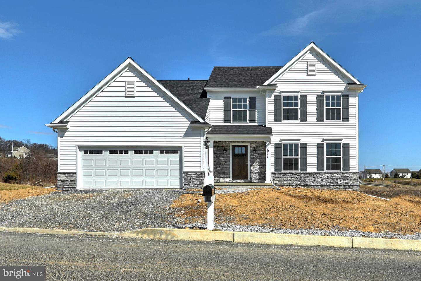 1911 McIntosh Dr, Mechanicsburg, PA 17055 MLS PACB120540 Coldwell