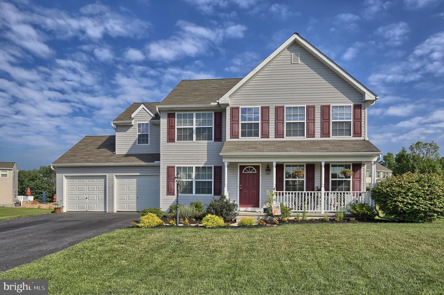 1844 Creek View Dr, Palmyra, PA 17078 - MLS PADA112420 - Coldwell Banker