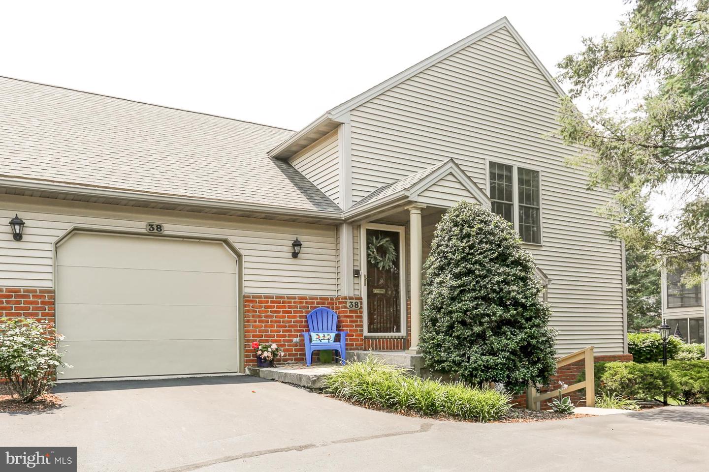 38 Glasgow Ct, Hershey, PA 17033 MLS PADA2000686 Coldwell Banker