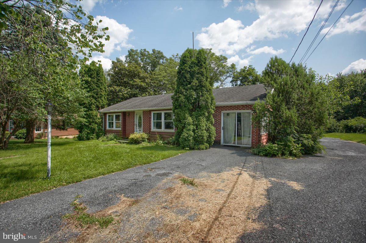 15 Messick Dr, Middletown, PA 17057 MLS PADA2001434 Coldwell Banker