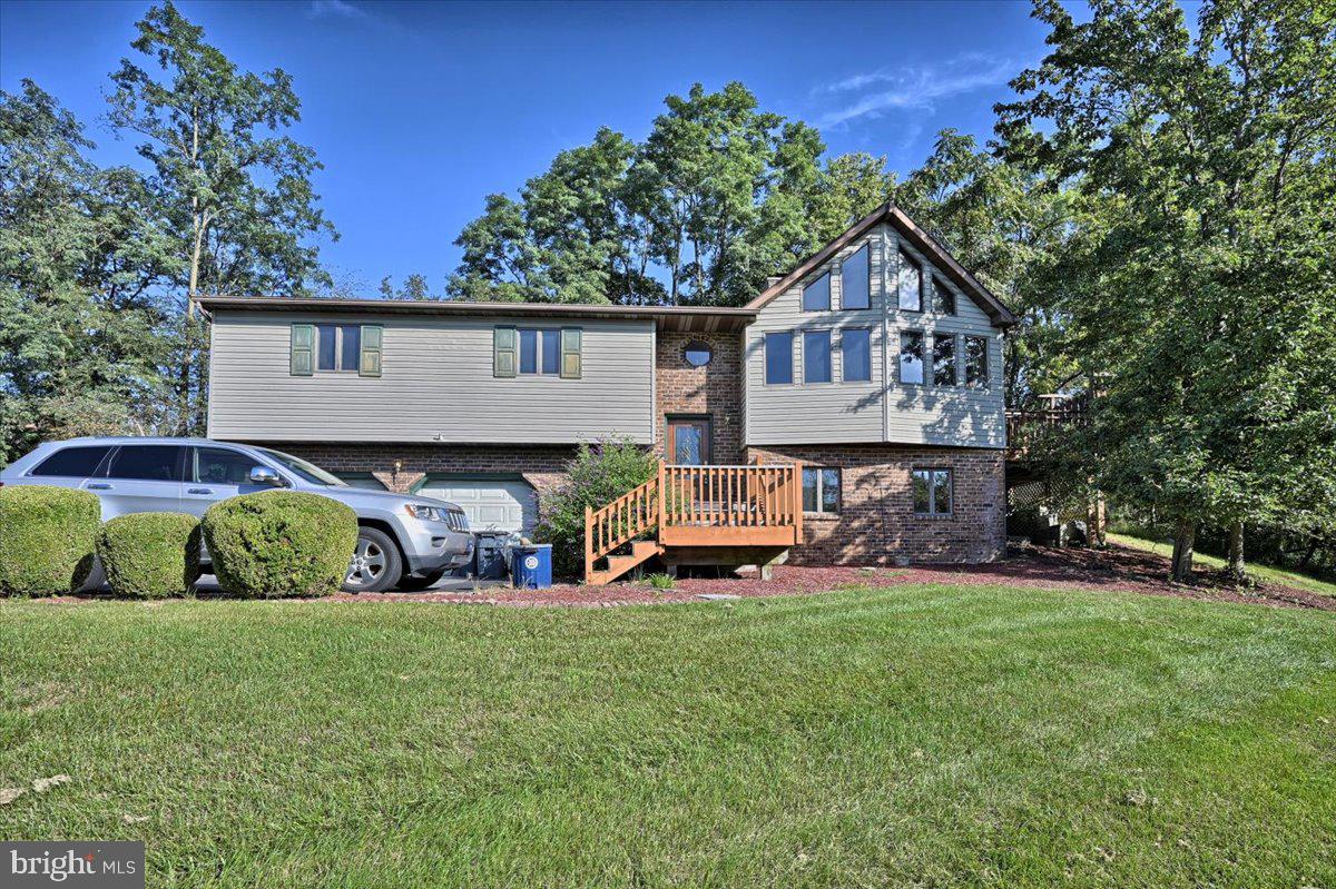 3815 Crooked Hill Rd, Harrisburg, PA 17110 MLS PADA2003414 Coldwell