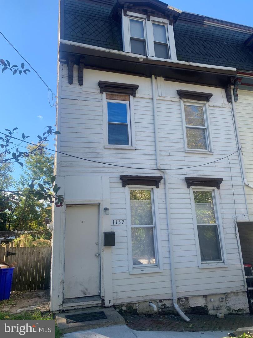 1137 Derry St, Harrisburg, PA 17104 MLS PADA2004954 Coldwell Banker