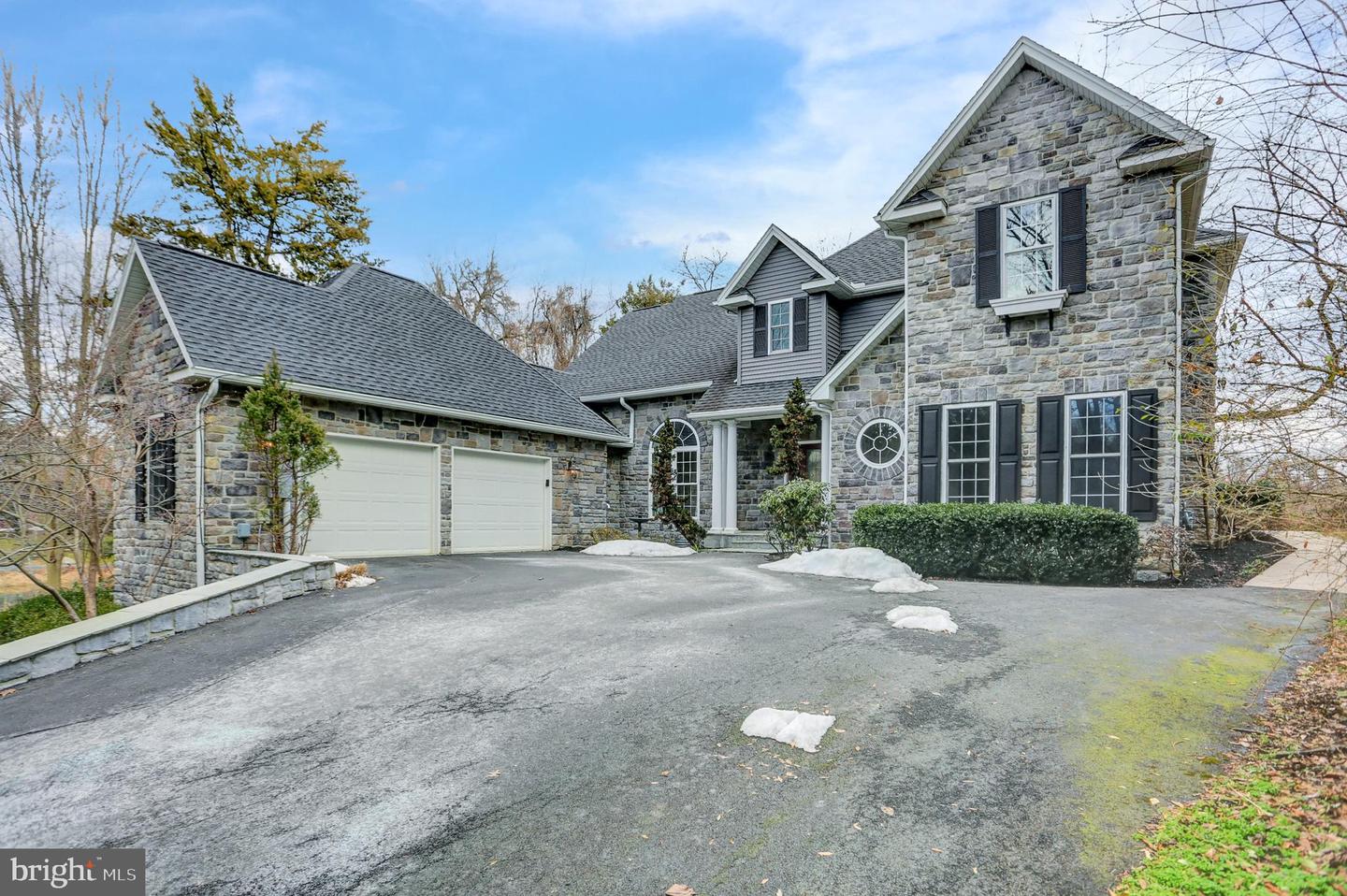 772 Tristan Trail Chambersburg Pa 17202 Mls Pafl177630 Coldwell Banker