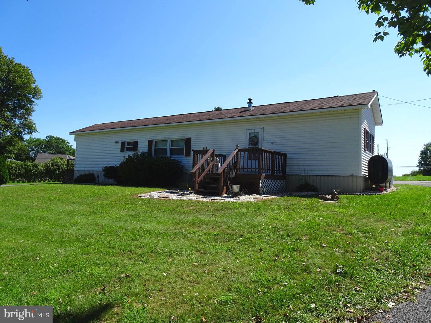 1057 Paper Mill Rd, Chambersburg, PA 17202 MLS PAFL2001890 Coldwell