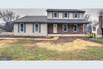 294 Old Delp Rd Lancaster Pa 17601 Mls Pala129852 Coldwell