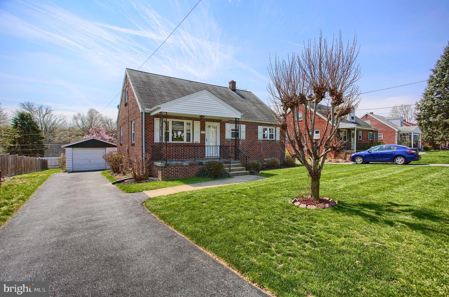 1310 Maple Ave, Lancaster, PA 17603 MLS PALA130306 Coldwell Banker