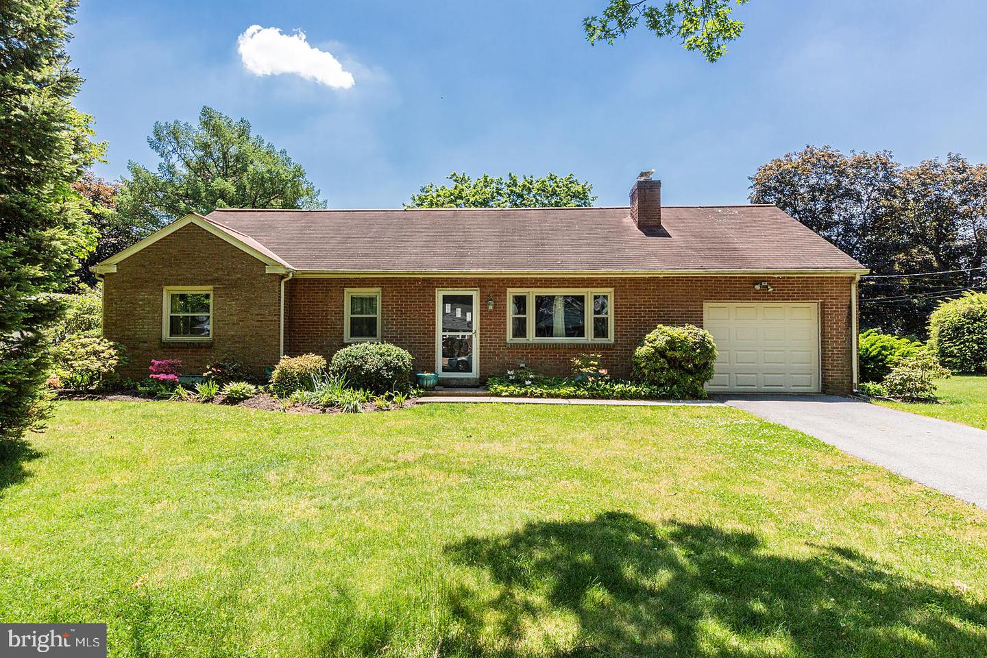 54 Sunrise Ave, Lancaster, PA 17601 MLS PALA182476 Coldwell Banker