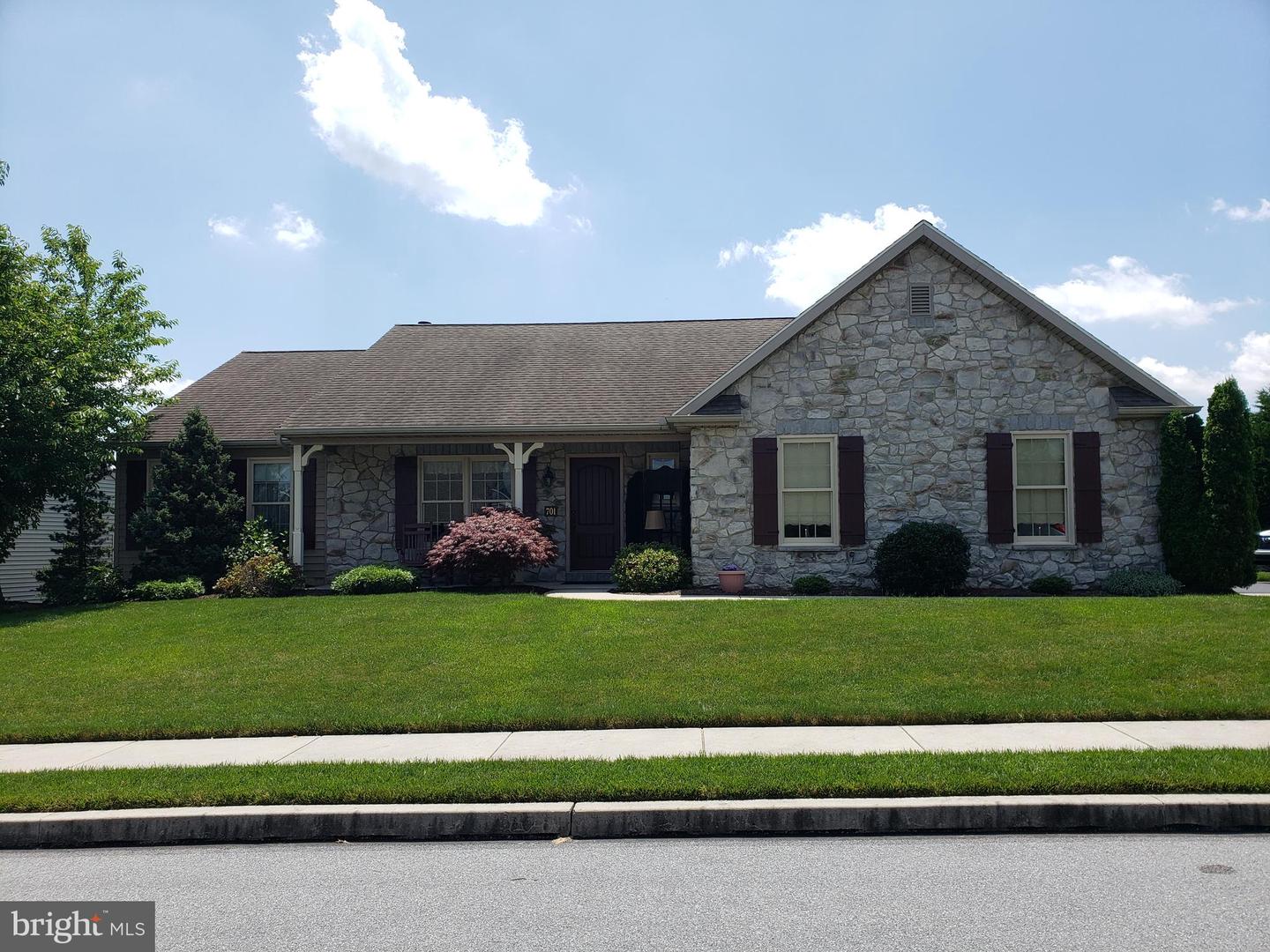 701 Heather Ridge, Manheim, PA 17545 MLS PALA184098 Coldwell Banker