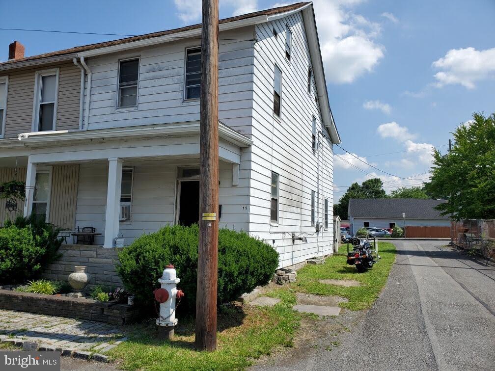 15 Maple St, Slatington, PA 18080 MLS PALH2000106 Coldwell Banker