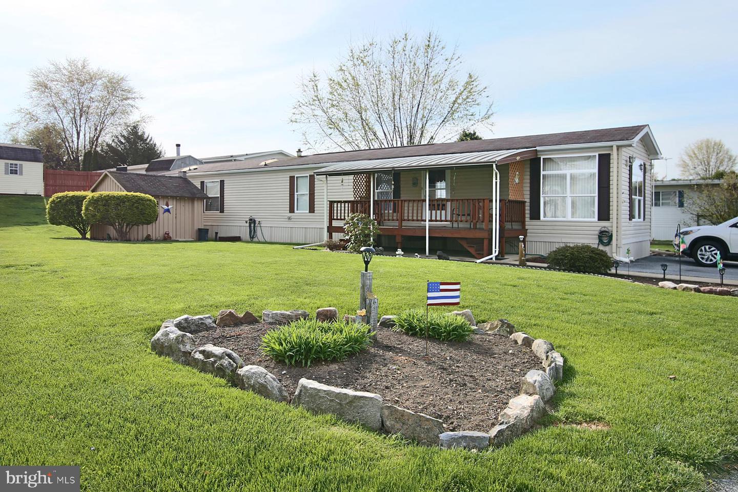 39 Country Acres Park, Myerstown, PA 17067 MLS PALN118878 Coldwell