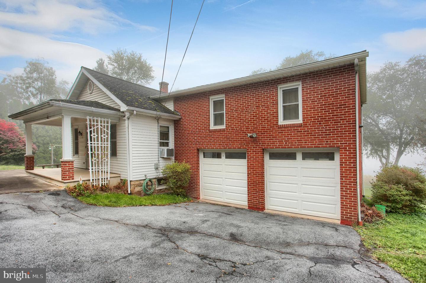 418 W Juniata Pkwy, Millerstown, PA 17062 MLS PAPY102714 Coldwell