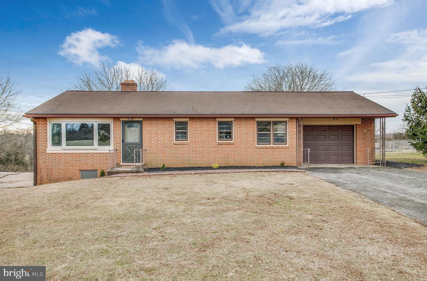 5730 Clearview Rd, Dover, PA 17315 MLS PAYK110786 Coldwell Banker