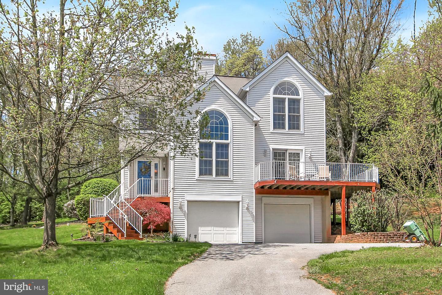 444 Pond Dr, Glen Rock, PA 17327 MLS PAYK114684 Coldwell Banker