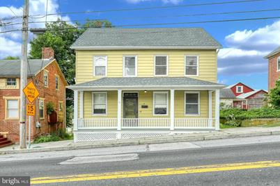 16 Berlin St Spring Grove Pa Mls Payk16 Coldwell Banker