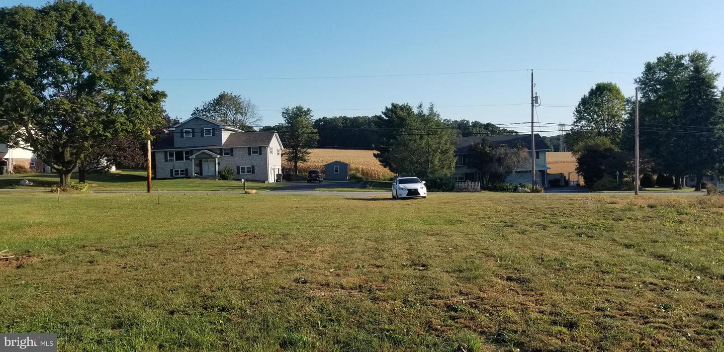 930 Witmer Rd, York, PA 17406 MLS PAYK125626 Coldwell Banker