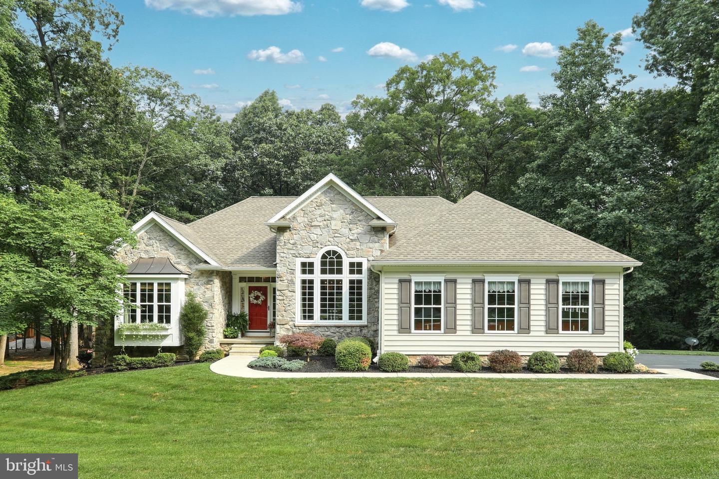 3372 Camp Woods Rd, Glenville, PA 17329 MLS PAYK2003472 Coldwell Banker