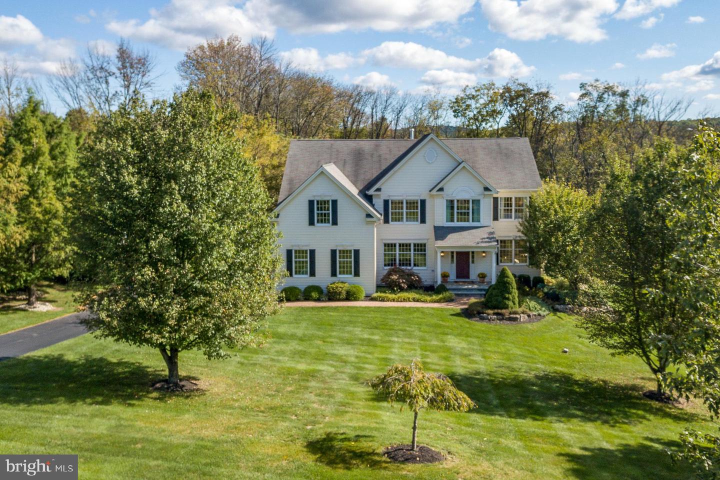 20 Steeple View Ct, Lambertville, NJ 08530 MLS NJHT2000598 Coldwell