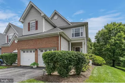 17 Paddock Lane, Flemington, NJ 08822 - Photo 1