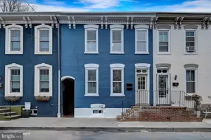 27 Swan St, Lambertville, NJ 08530 - Photo 1