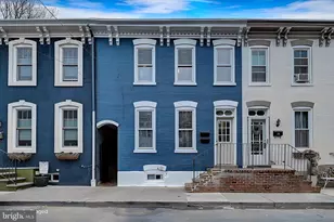 27 Swan St, Lambertville, NJ 08530 - Photo 1