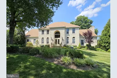4 Wheatfield Road, Flemington, NJ 08822 - Photo 1