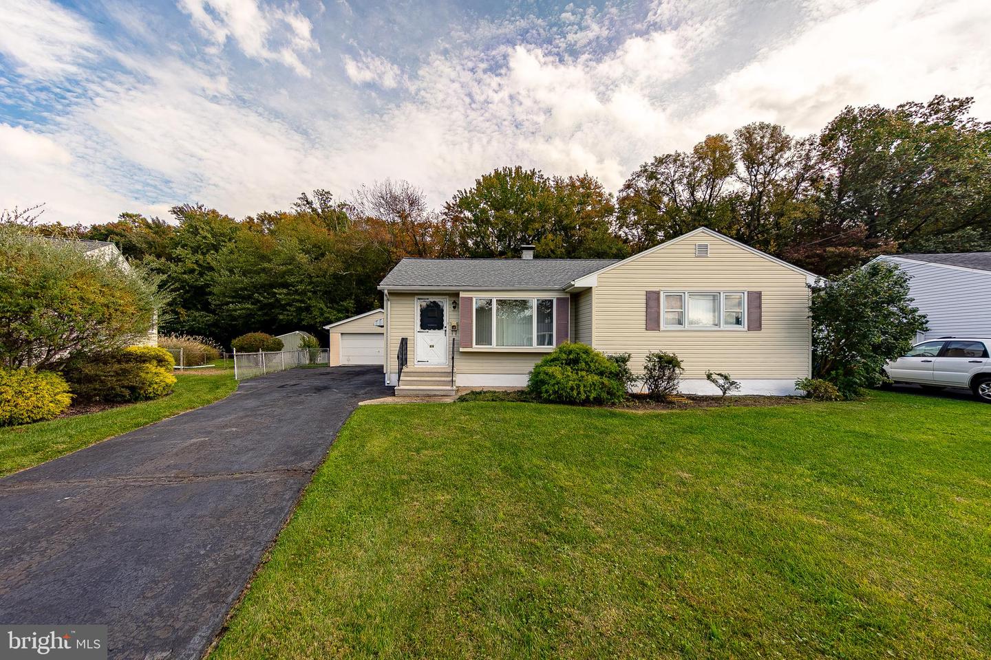 44 Hardwick Dr, Ewing Township, NJ 08638 MLS NJME2006302 Coldwell