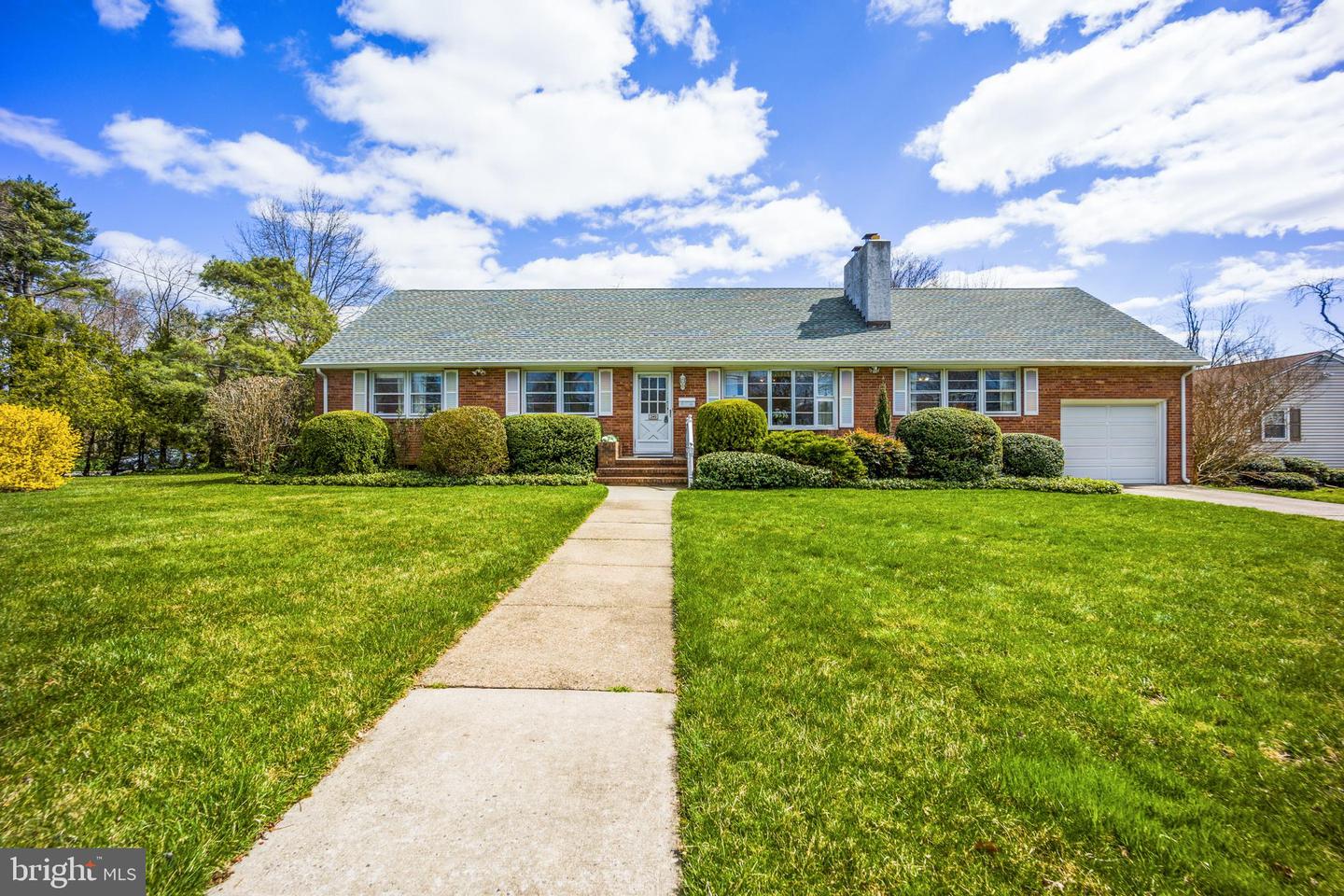 240 Fieldboro Dr, Lawrence Township, NJ 08648 MLS NJME2014406