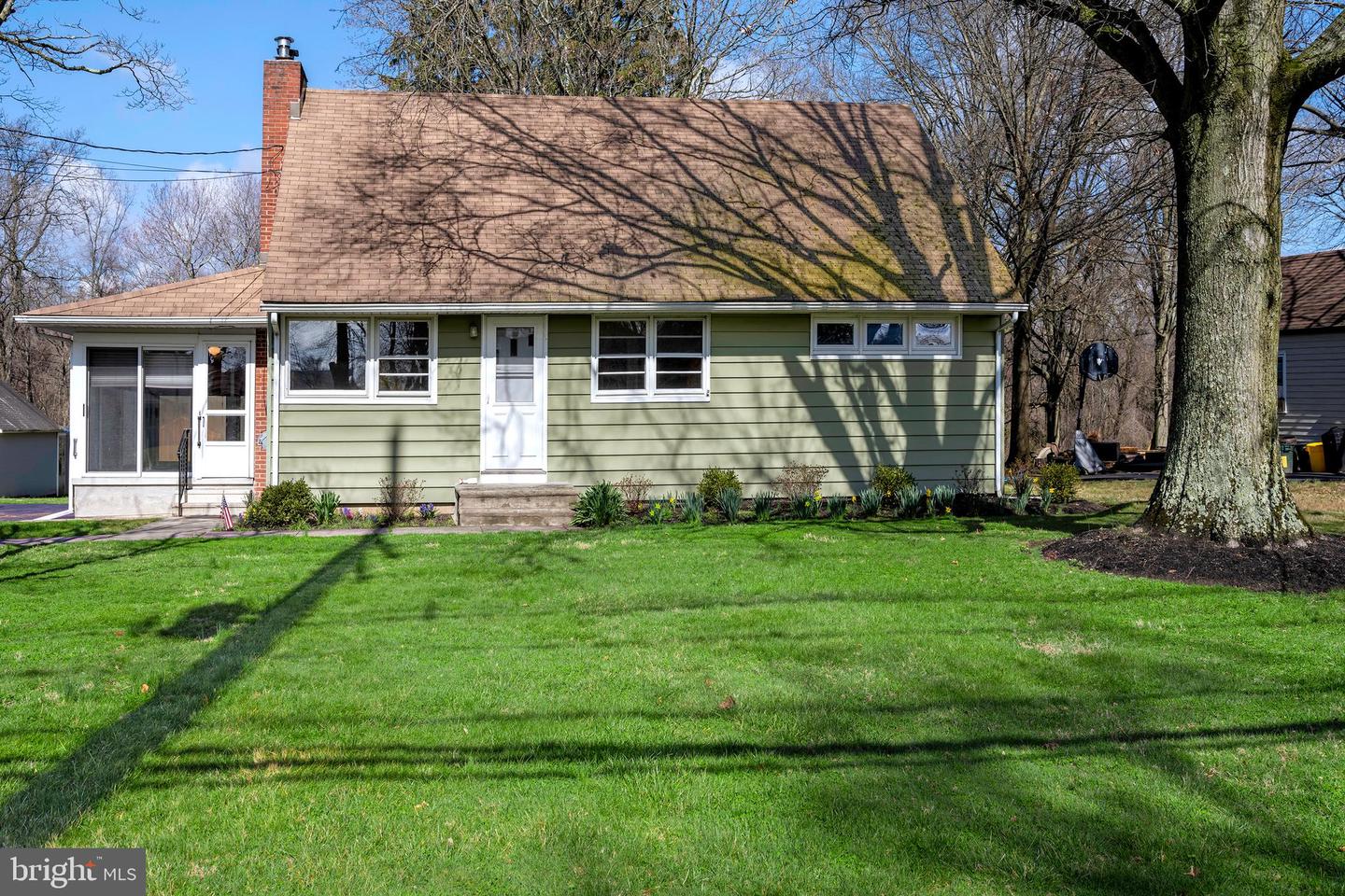 19 Federal City Rd, Ewing Township, NJ 08638 MLS NJME2014524