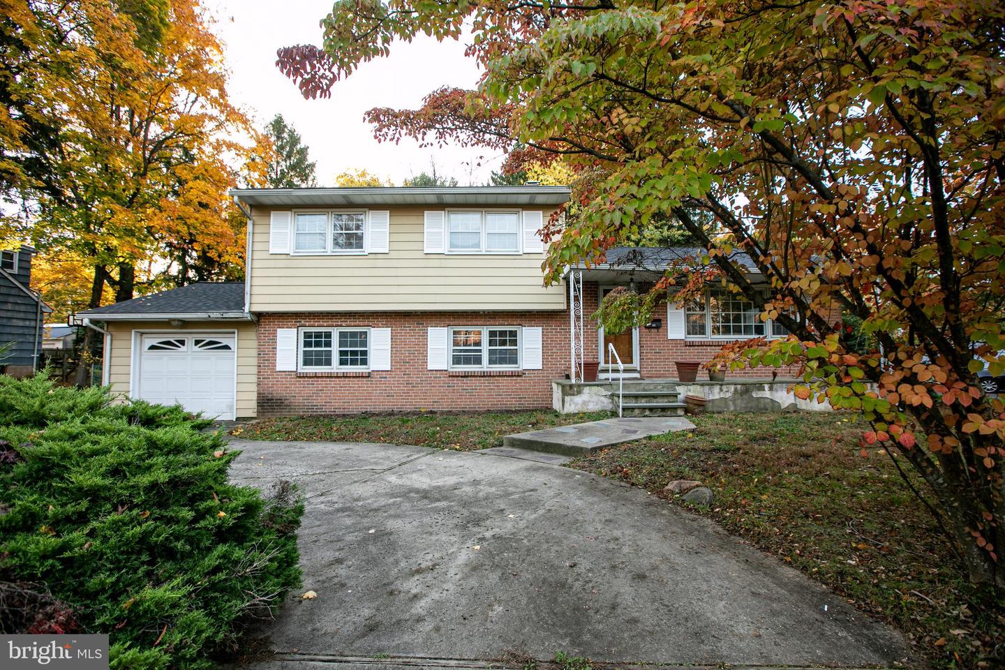 1242 Lower Ferry Rd, Ewing Township, NJ 08618 MLS NJME2023234