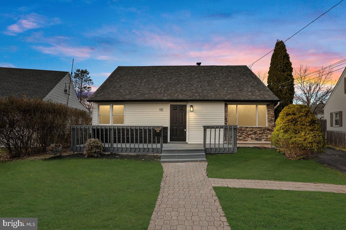 10 Millard Terrace, Ewing Township, NJ 08638 MLS NJME2025200