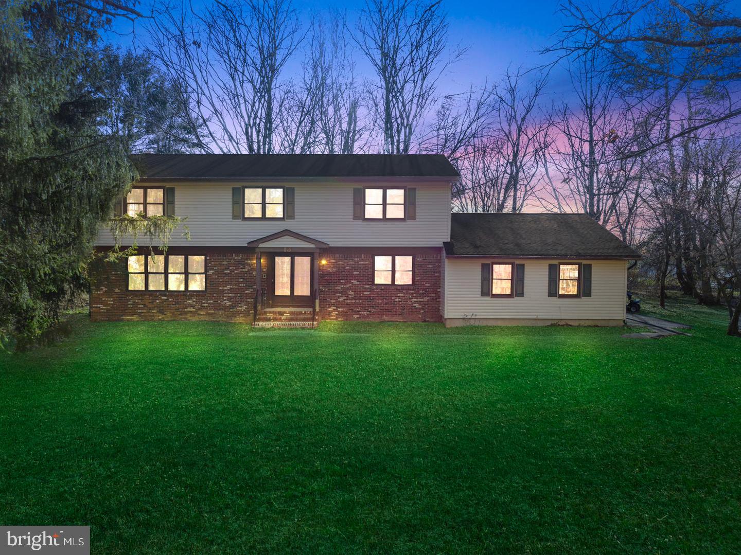 13 Greene Dr, Princeton Junction, NJ 08550 MLS NJME2025222 Coldwell