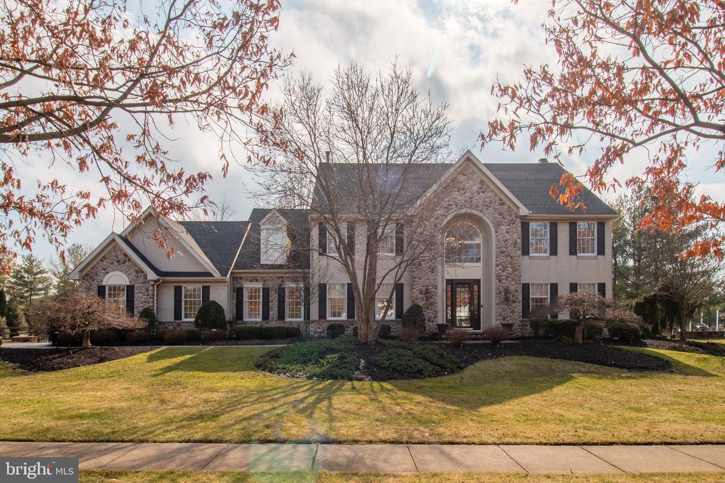 7 Cardinal Dr, Princeton Junction, NJ 08550 MLS NJME2025676