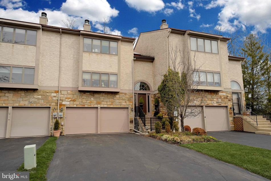 43 Woodmont Dr 43, Lawrenceville, NJ 08648 MLS NJME2027650