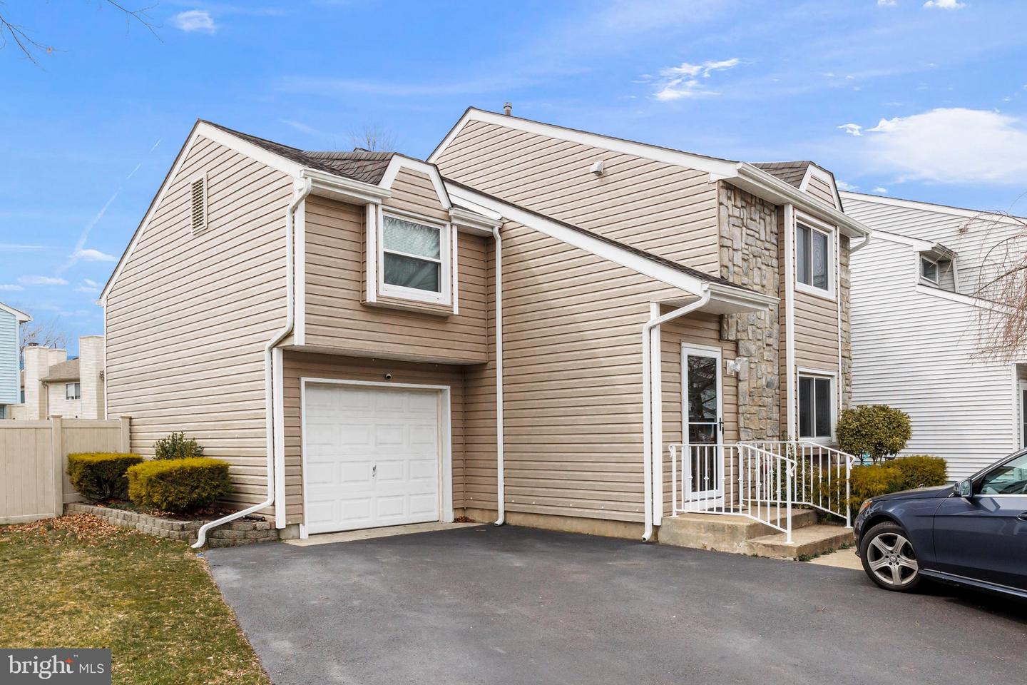 17 Winchester Dr, Hightstown, NJ 08520 MLS NJME2027974 Coldwell Banker