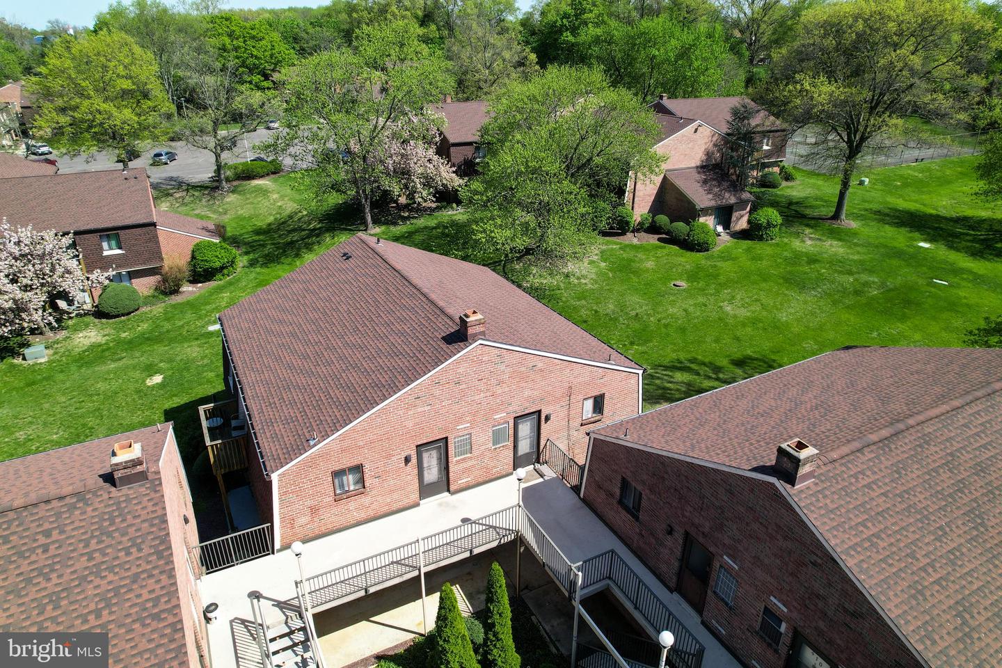 414 Meadow Woods Ln, Lawrence Township, NJ 08648 MLS NJME2029298