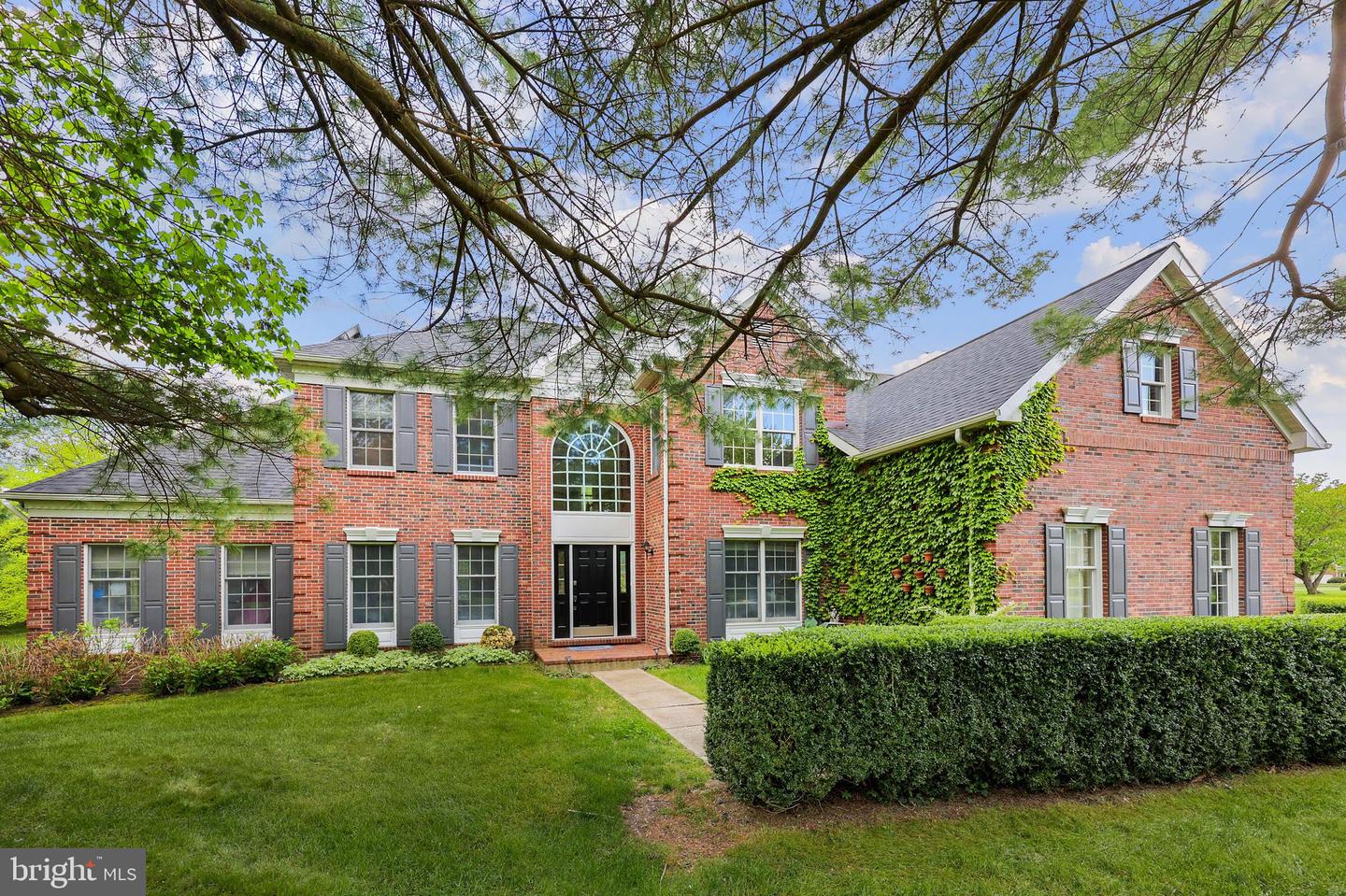 36 Newport Dr, Princeton Junction, NJ 08550 MLS NJME2029504