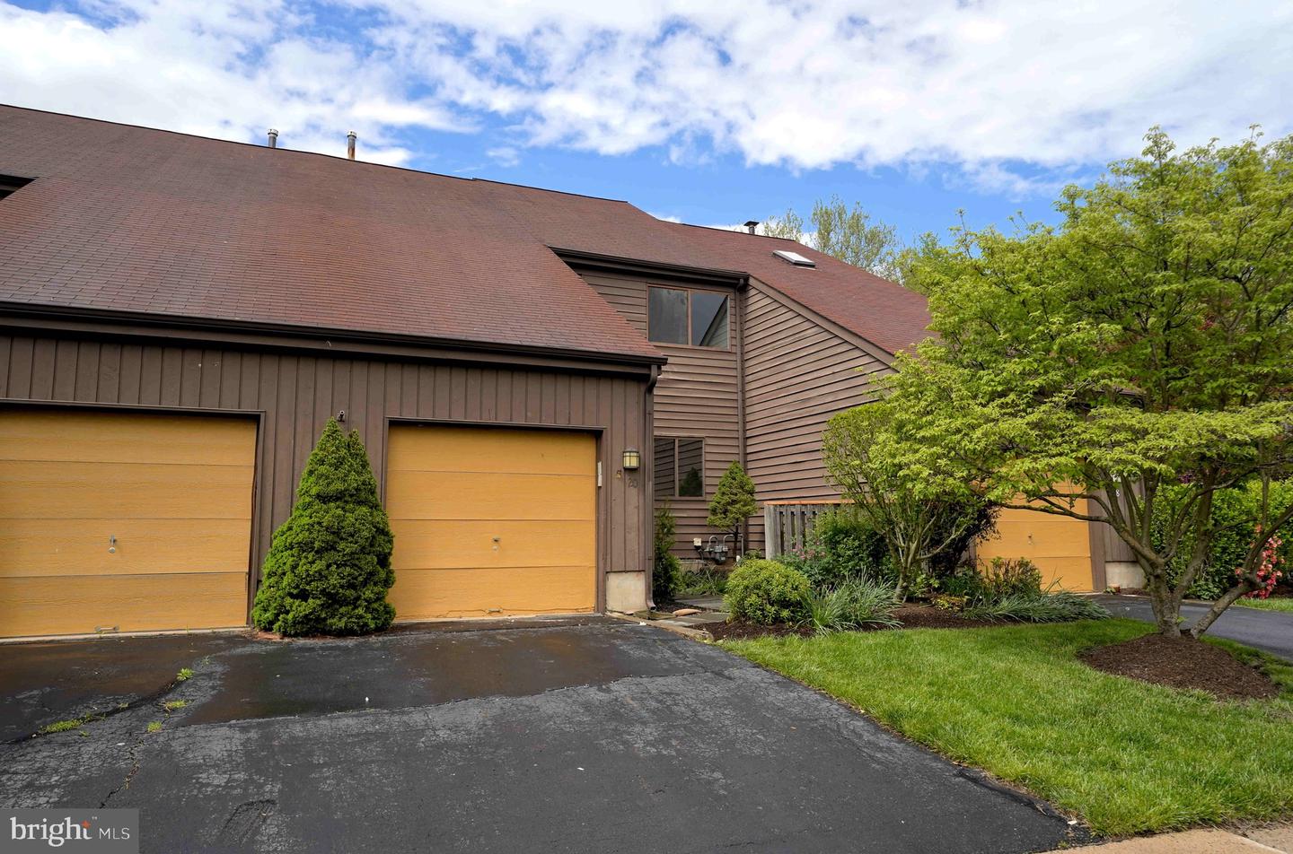 20 Jacob Ct, Ewing Township, NJ 08628 MLS NJME2029914 Coldwell Banker