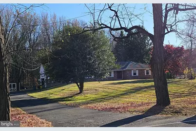 181 Edgebrook Road, Robbinsville, NJ 08691 - Photo 1
