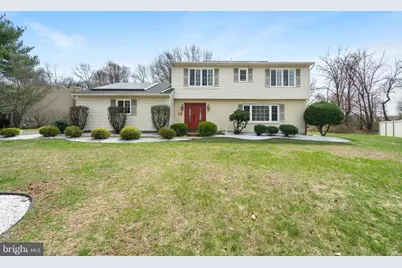 17 Wayne Way, Hightstown, NJ 08520 - Photo 1