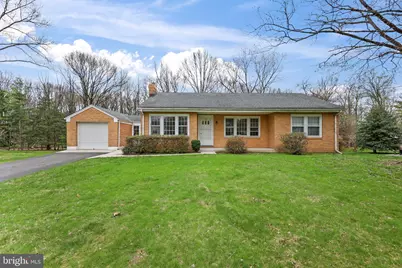 15 Flower Hill Terrace, Pennington, NJ 08534 - Photo 1