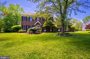 547 Village Rd W, West Windsor Township, NJ 08550 - Photo 1